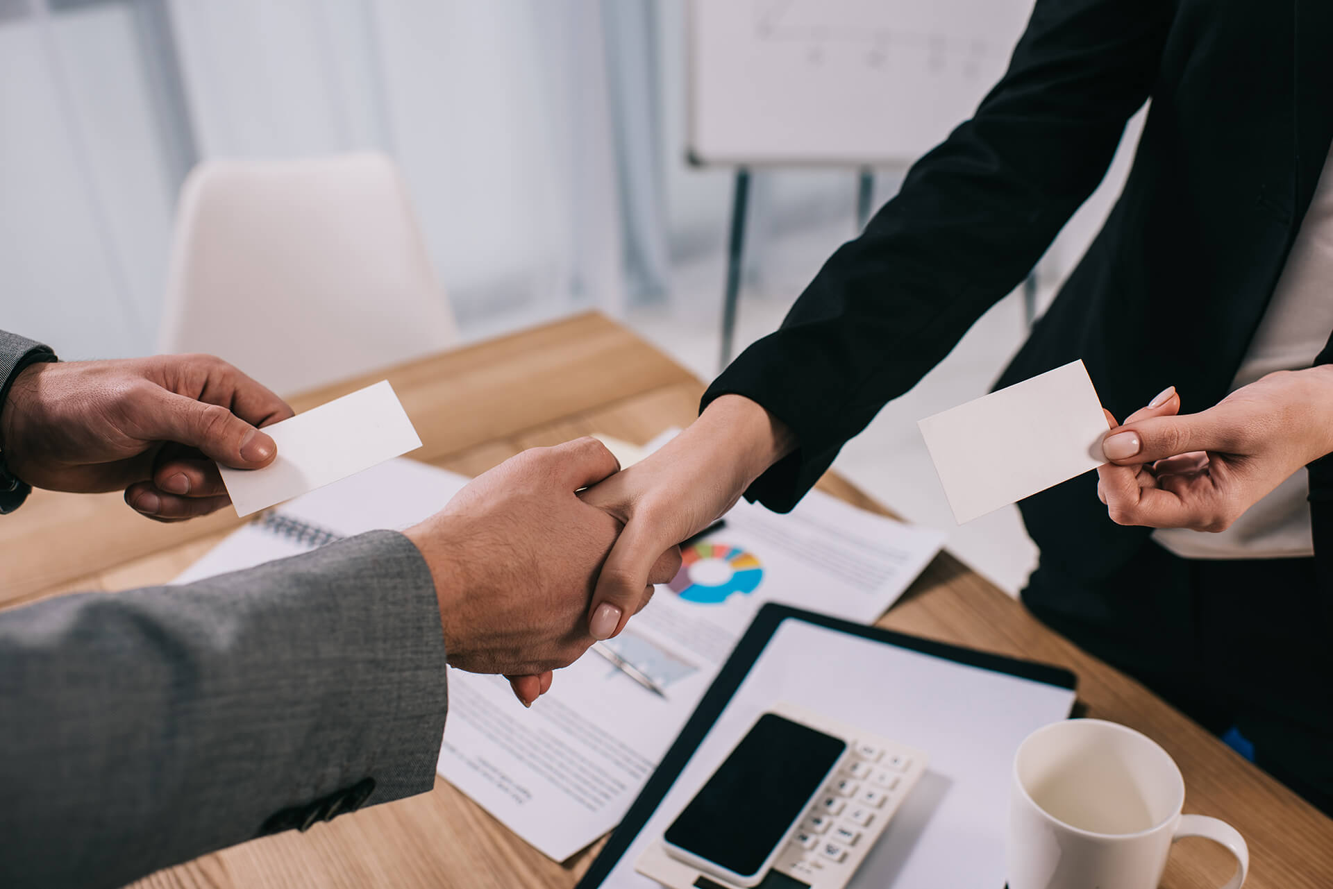 cropped-view-of-business-partners-shaking-hands-an-SUBGQMC.jpg cropped-view-of-business-partners-shaking-hands-an-SUBGQMC.jpg